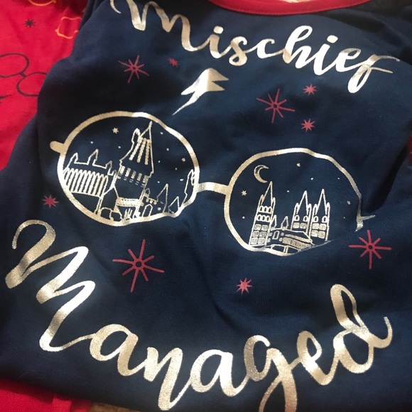 Harry Potter Three Piece Pajama Set XS - Picture 10 of 14